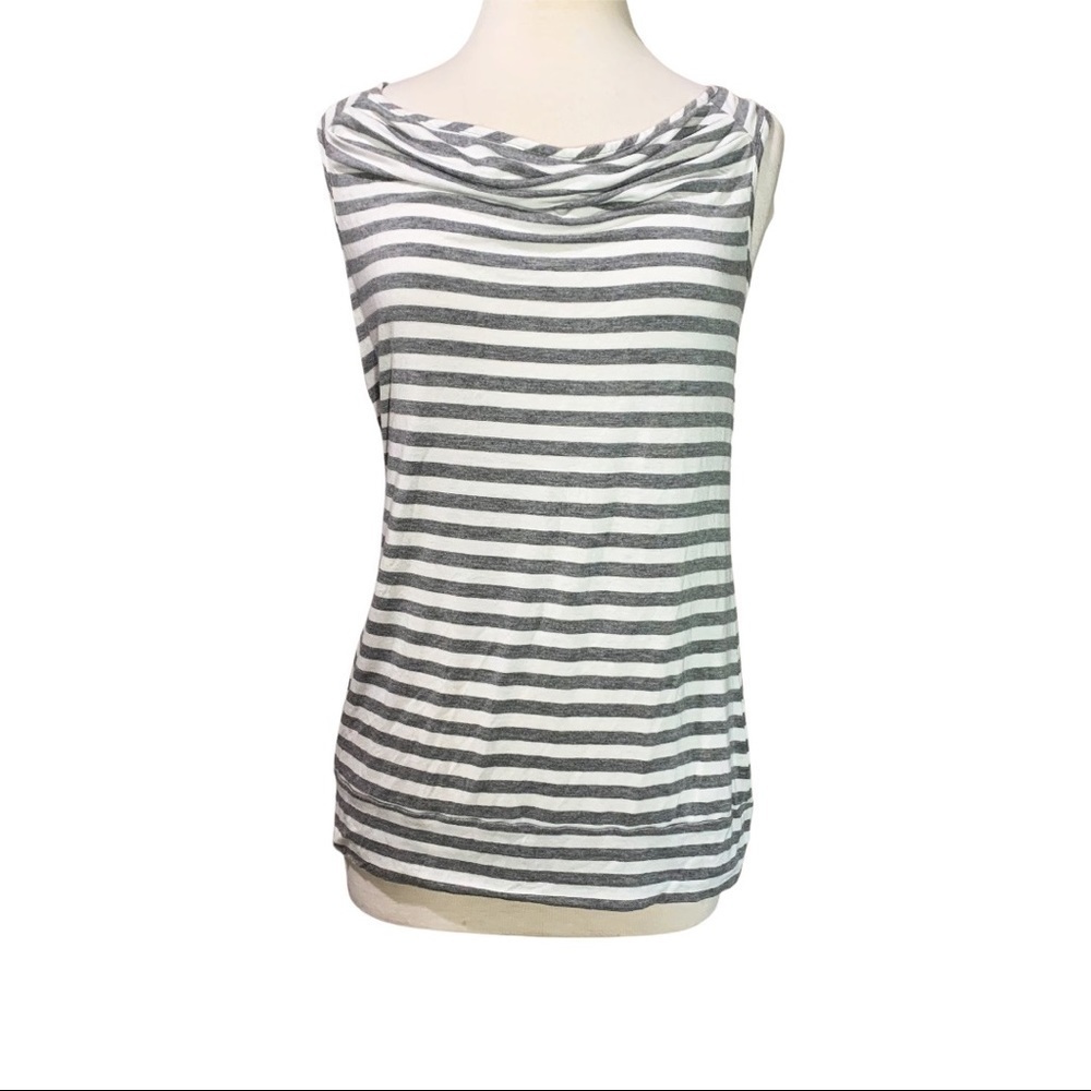 Cable & Gauge Gray/White Striped Criss Cross Top